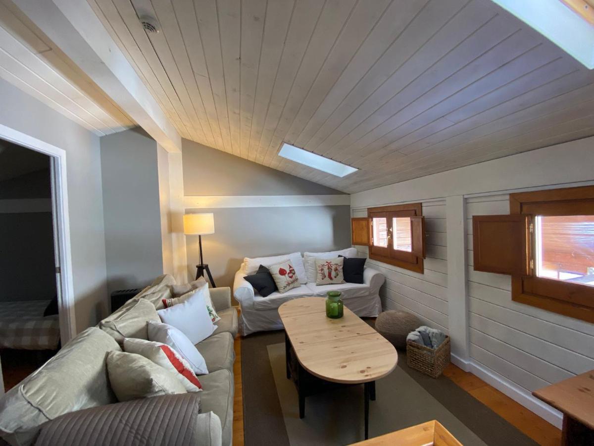Acogedora Buardilla Duplex 6 Pax Apartment Incles Luaran gambar