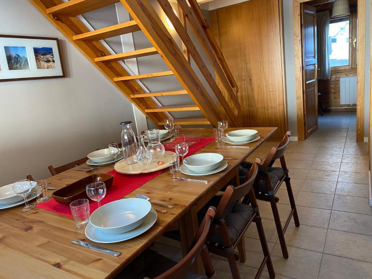 Acogedora Buardilla Duplex 6 Pax Apartment Incles Luaran gambar